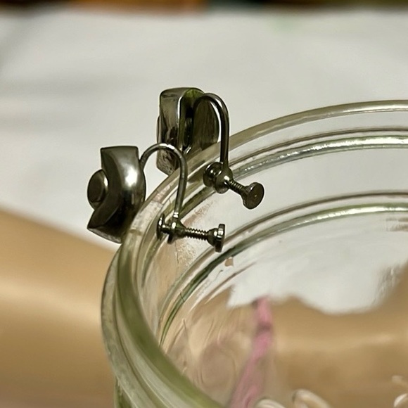 Vintage earrings - Picture 2 of 3